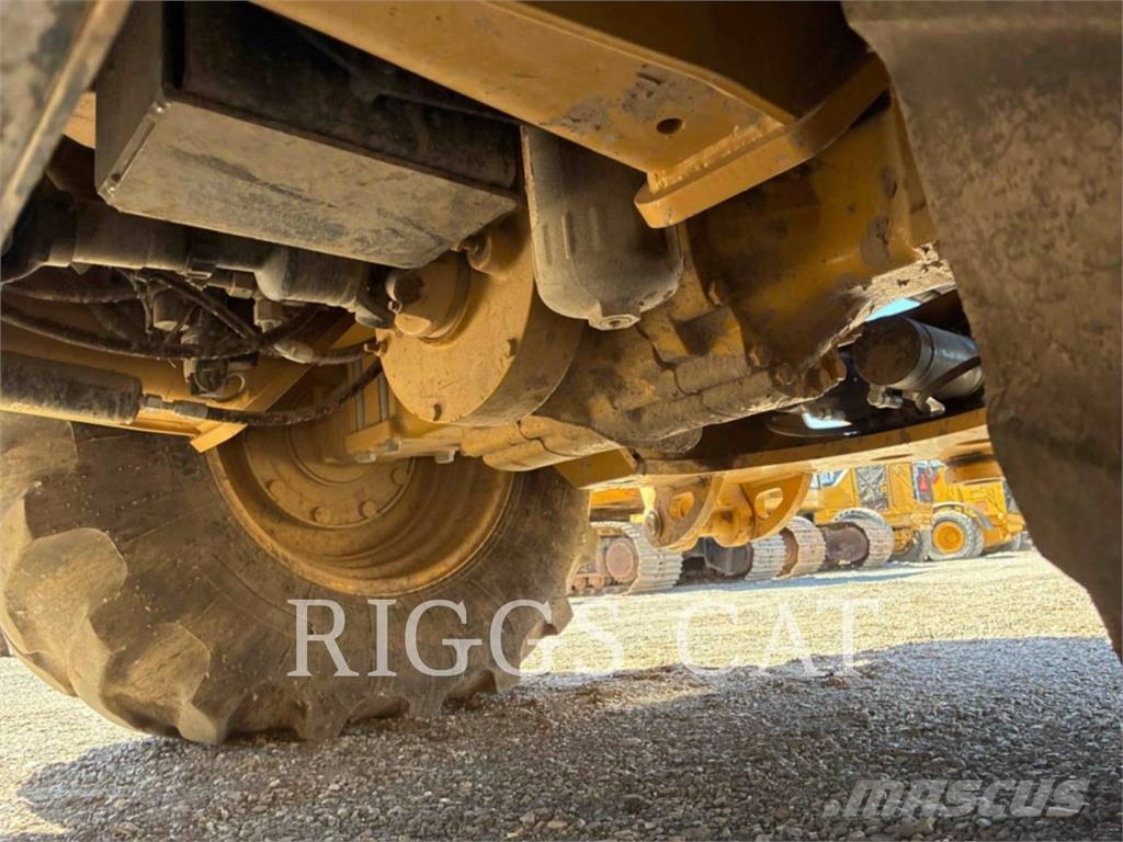 CAT 420-07 Tractopelle