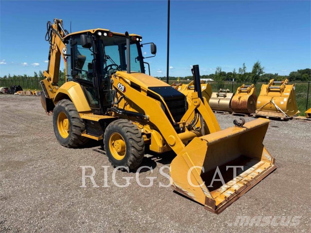CAT 420-07 Tractopelle