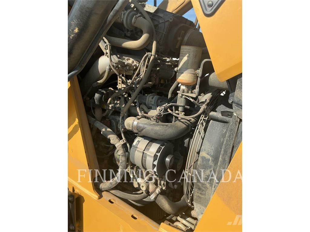 CAT 420-07 XE Ekskavatori-iekrāvēji