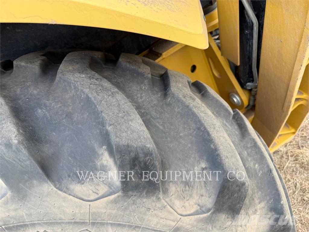 CAT 420 4WDE Grävlastare