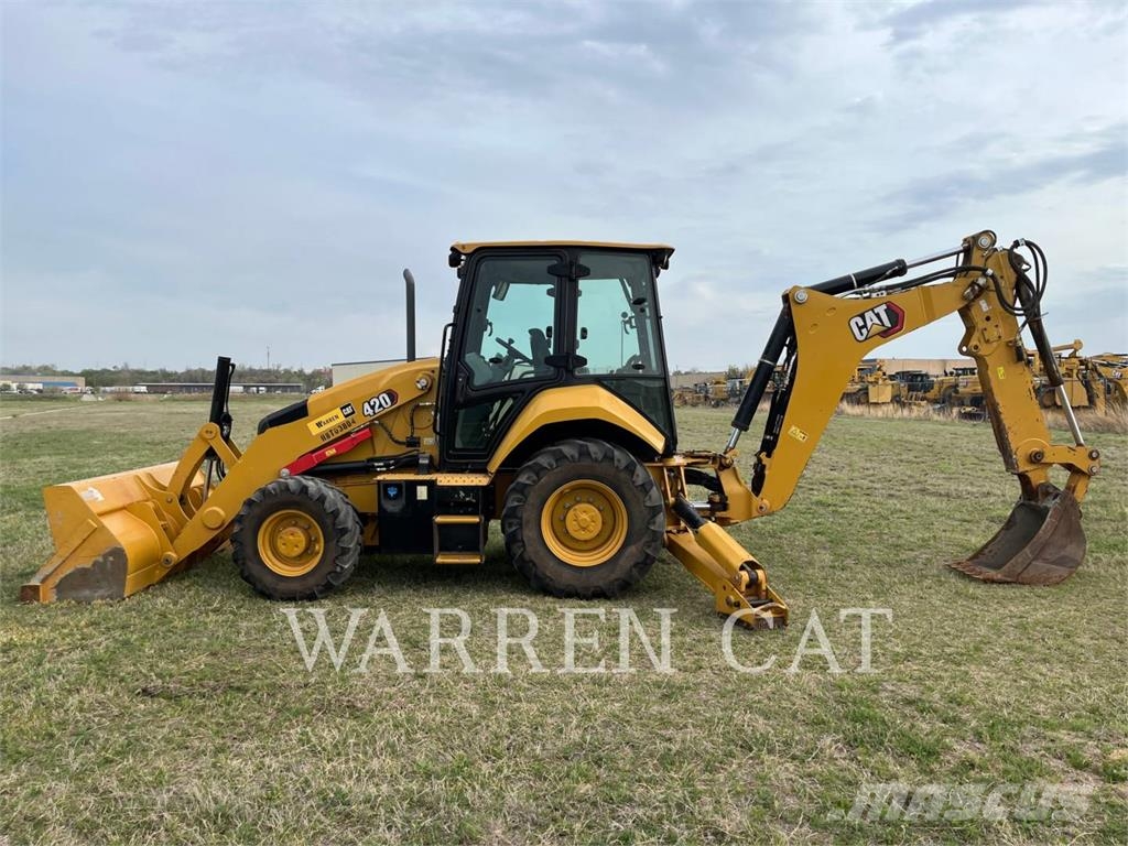 CAT 420 AE4 لوادر ذات جرافات عكسية