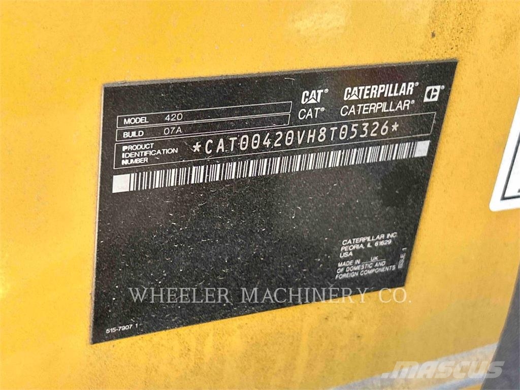 CAT 420 CF Retrocargadoras