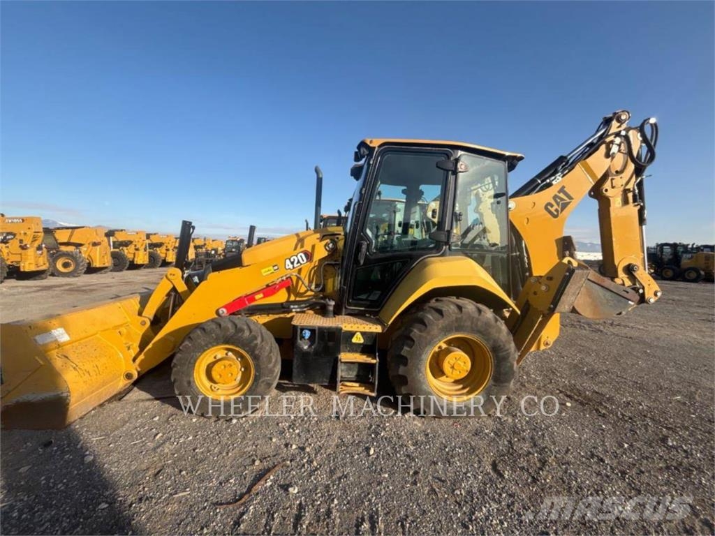 CAT 420 CF Rovokopači