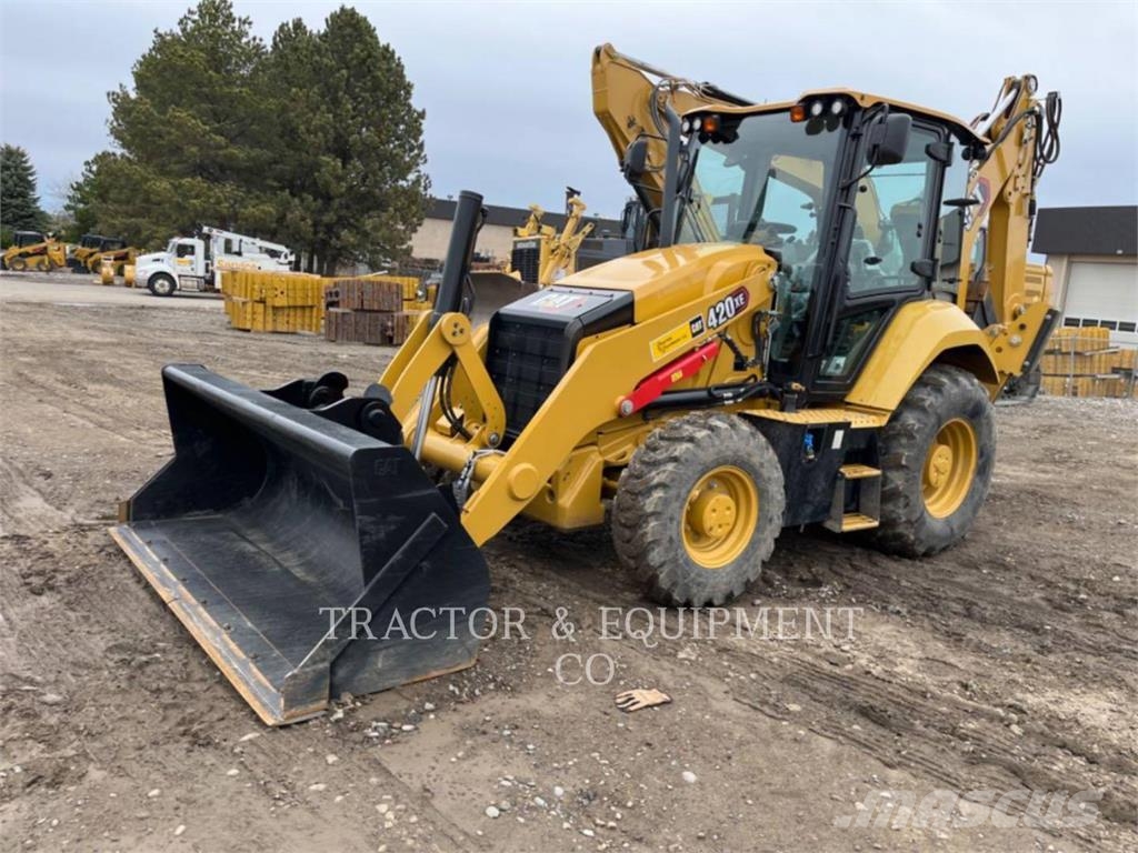 CAT 420 XE لوادر ذات جرافات عكسية