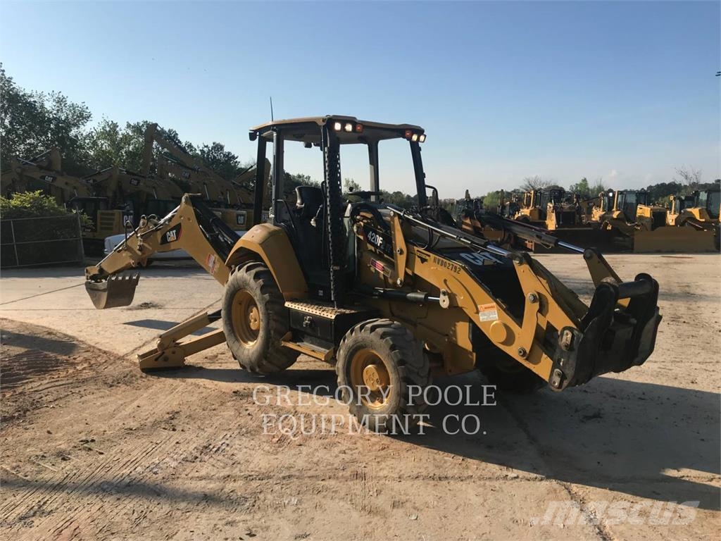 CAT 420F2 Tractopelle