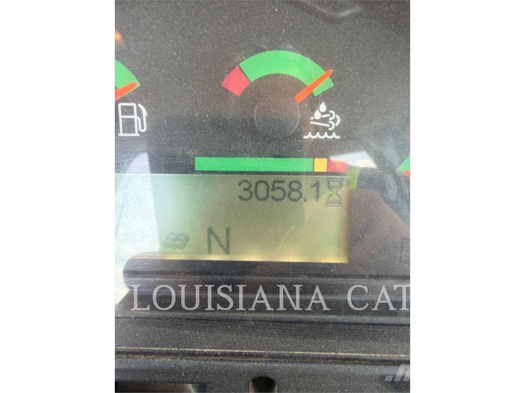 CAT 420F2 IT لوادر ذات جرافات عكسية
