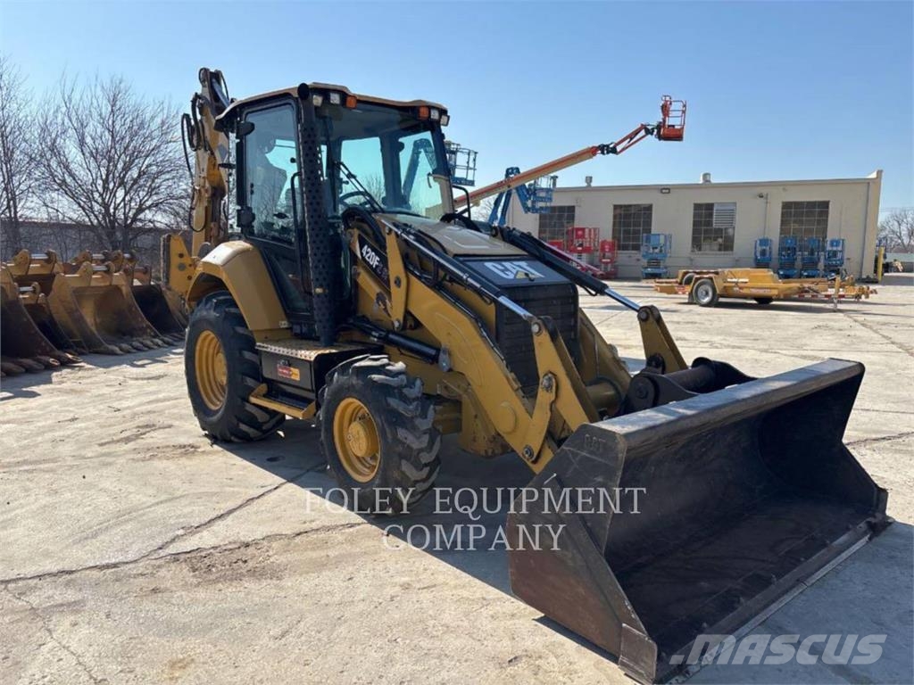 CAT 420F2IT Rovokopači