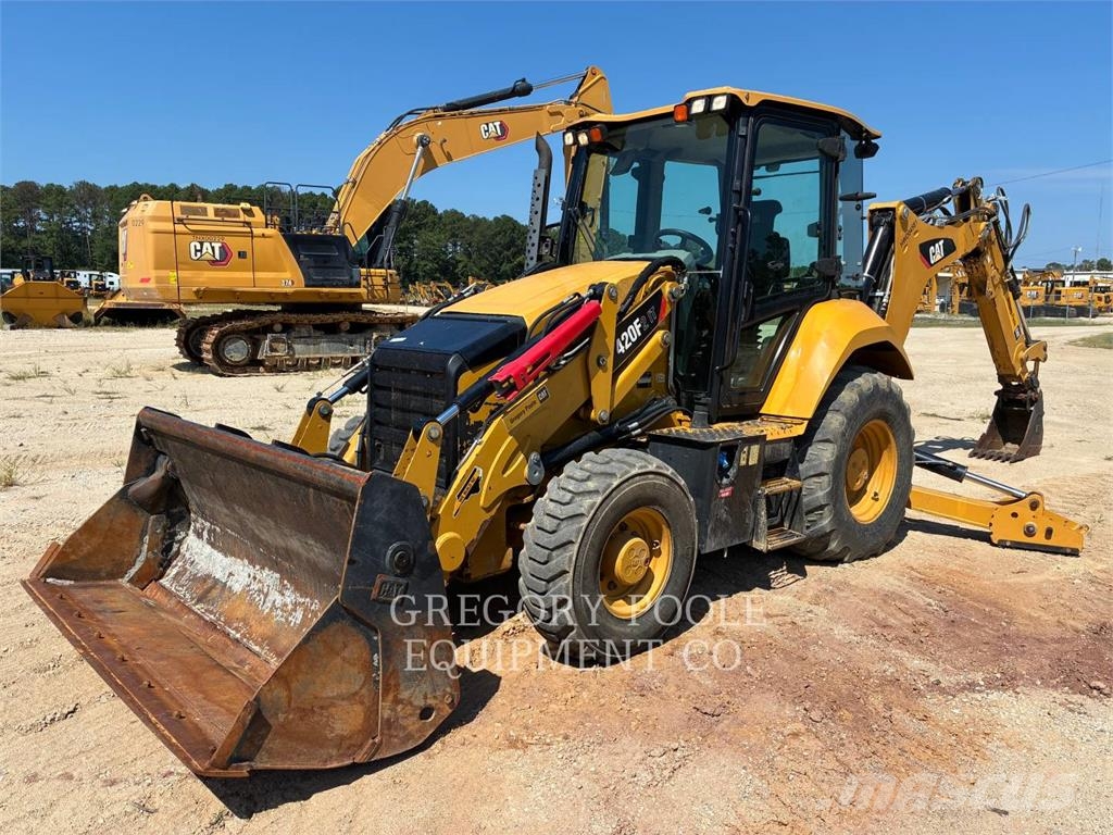 CAT 420F2IT Baggerlader