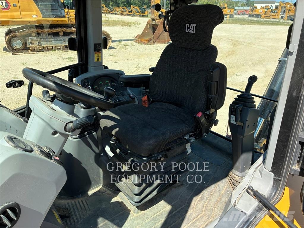 CAT 420F2IT Baggerlader