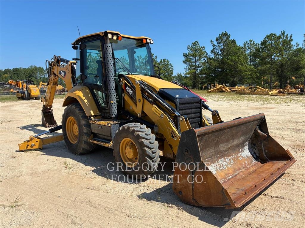CAT 420F2IT Baggerlader