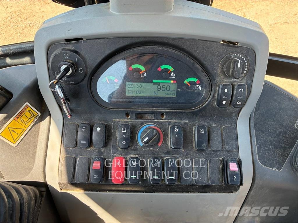 CAT 420F2IT Baggerlader