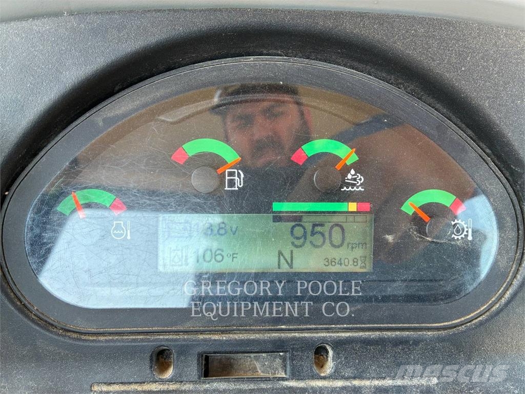 CAT 420F2IT Baggerlader