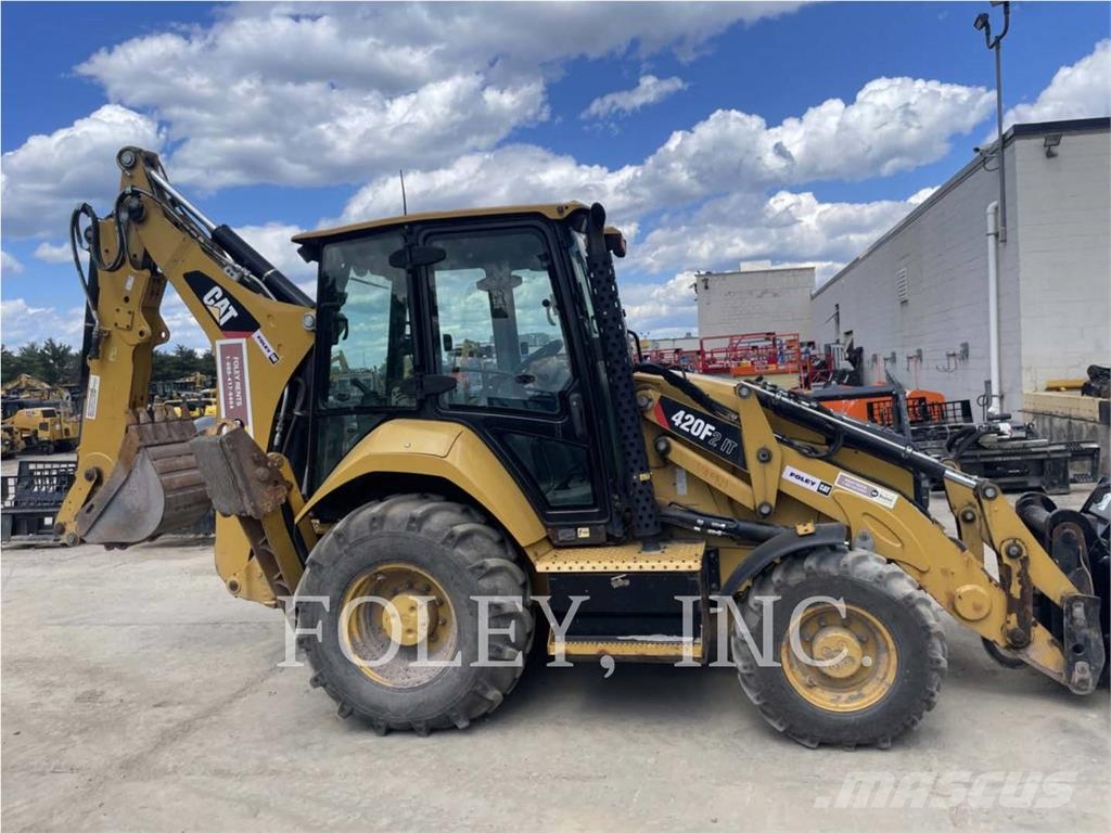 CAT 420F2IT Rovokopači