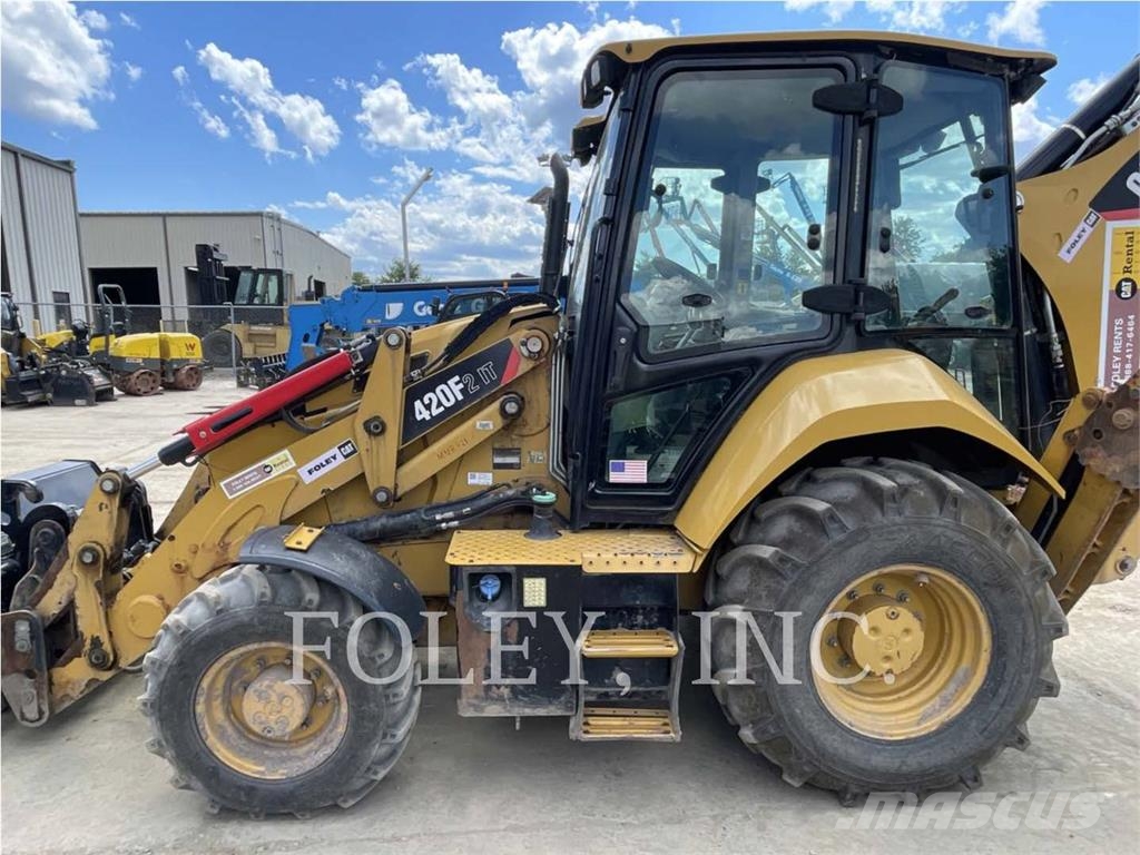 CAT 420F2IT Rovokopači