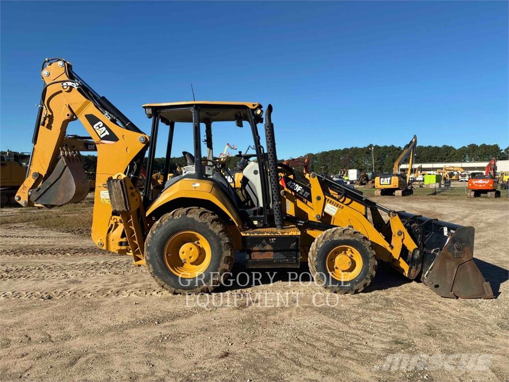 CAT 420F2IT Retroescavadoras