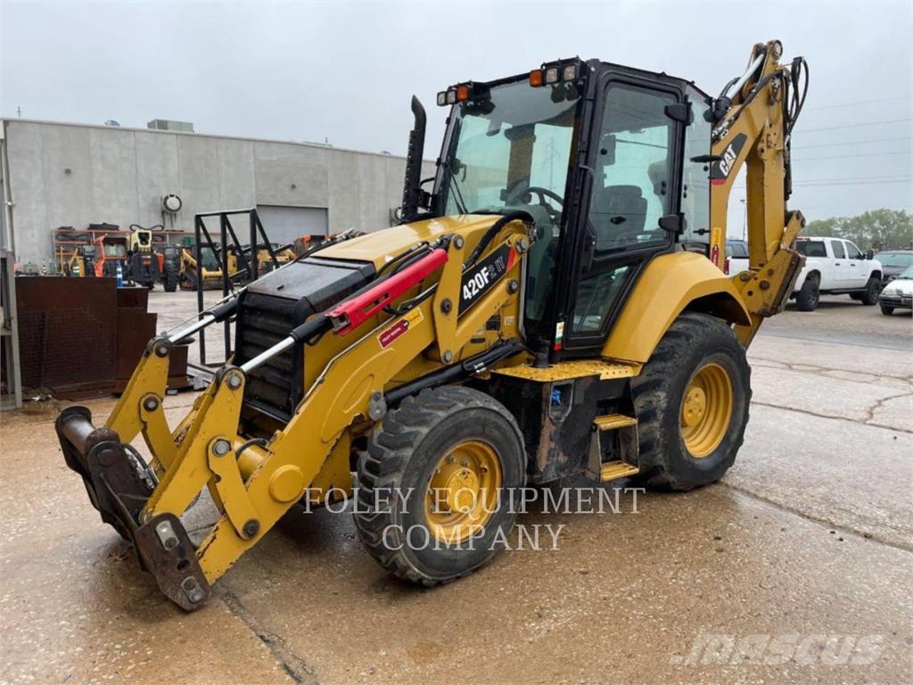 CAT 420F2IT Retroescavadoras