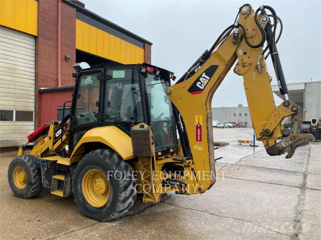 CAT 420F2IT Retroescavadoras