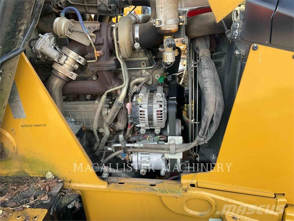 CAT 420F2IT APR Tractopelle