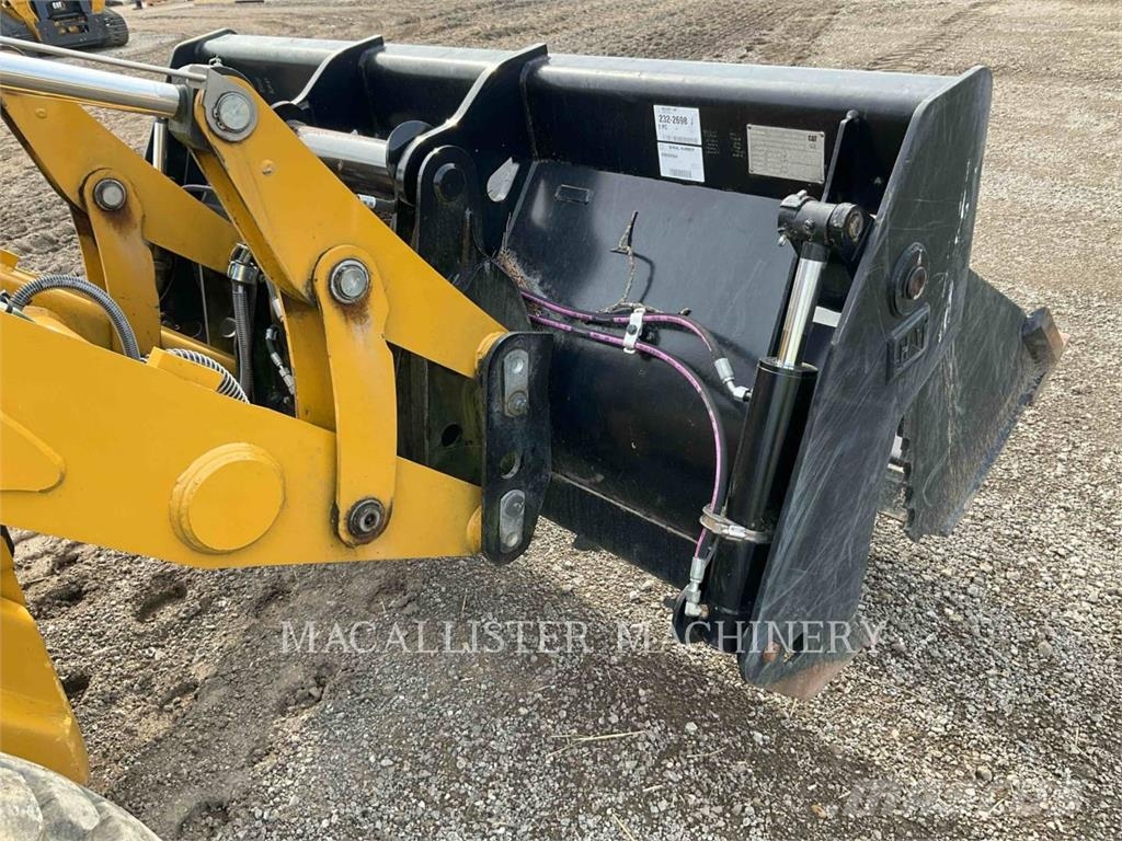 CAT 420F2IT APR Tractopelle