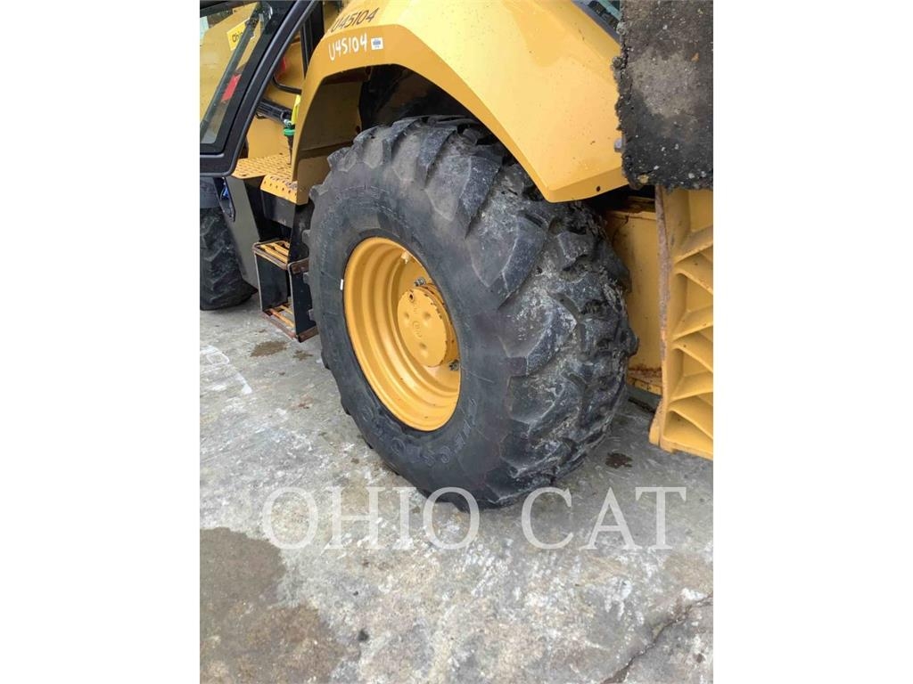 CAT 420F2ST لوادر ذات جرافات عكسية