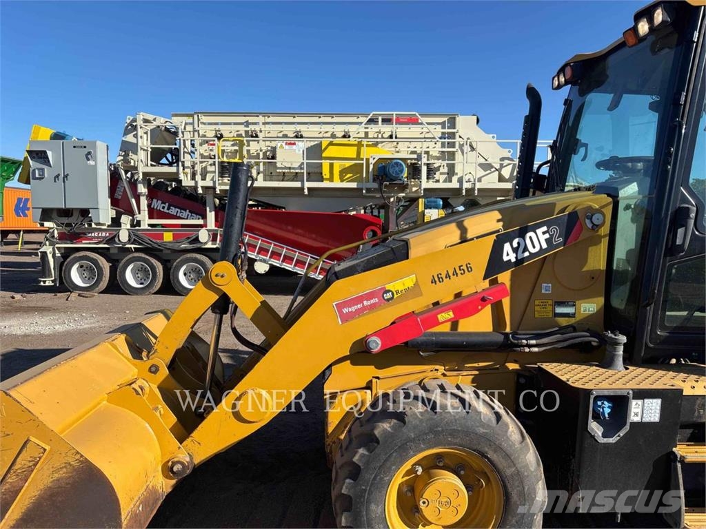 CAT 420F2ST Terne