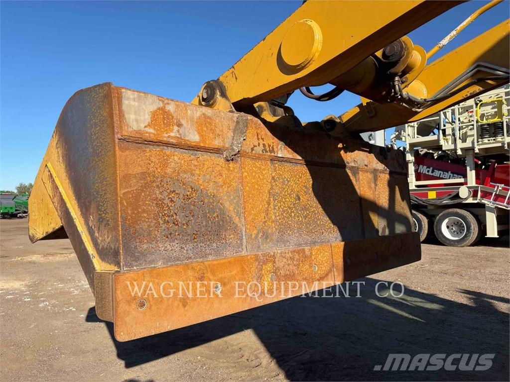 CAT 420F2ST Terne