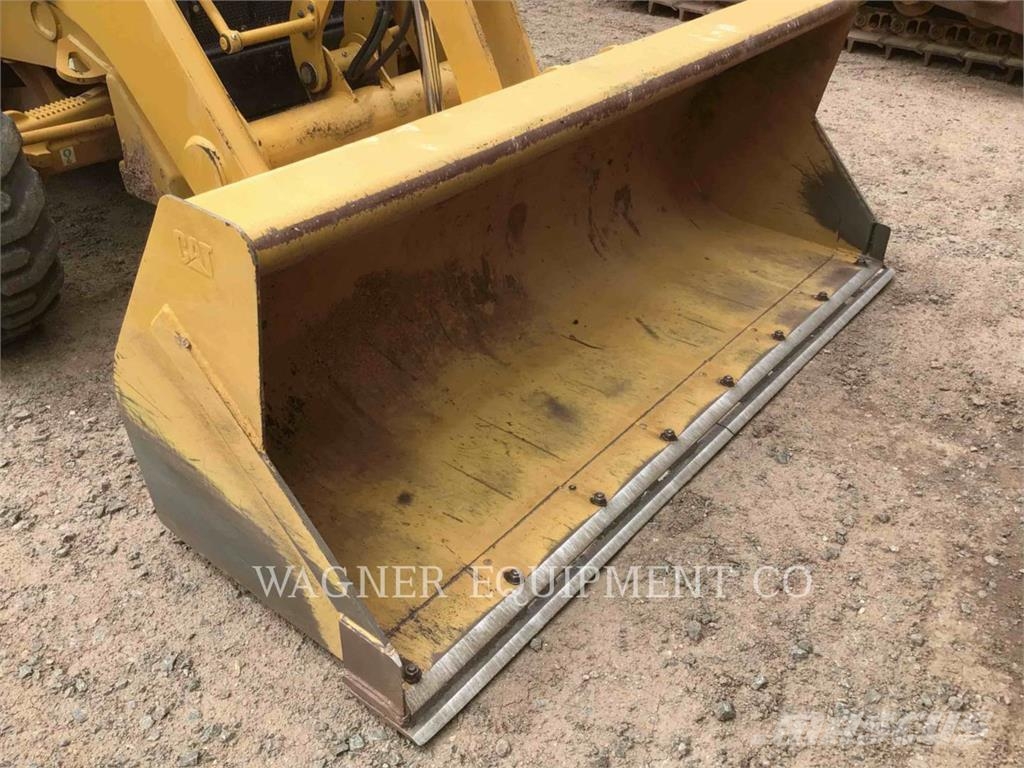 CAT 420F2ST Tractopelle