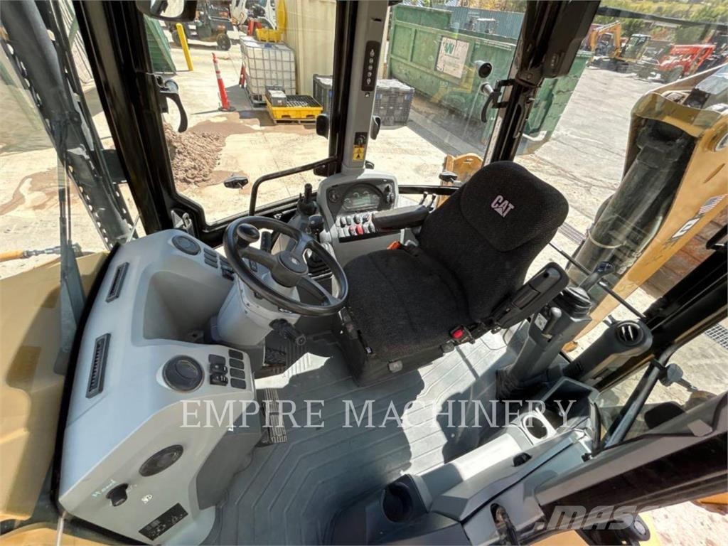 CAT 420FG4ECMP Kaivurikuormaajat