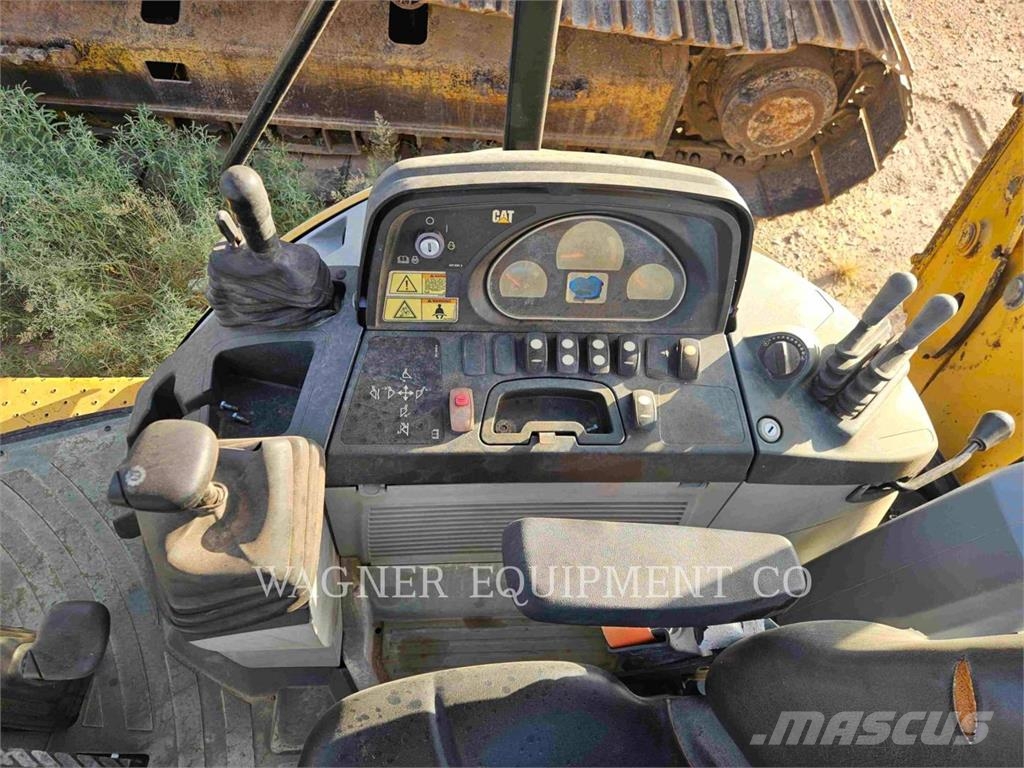 CAT 420FST Rovokopači