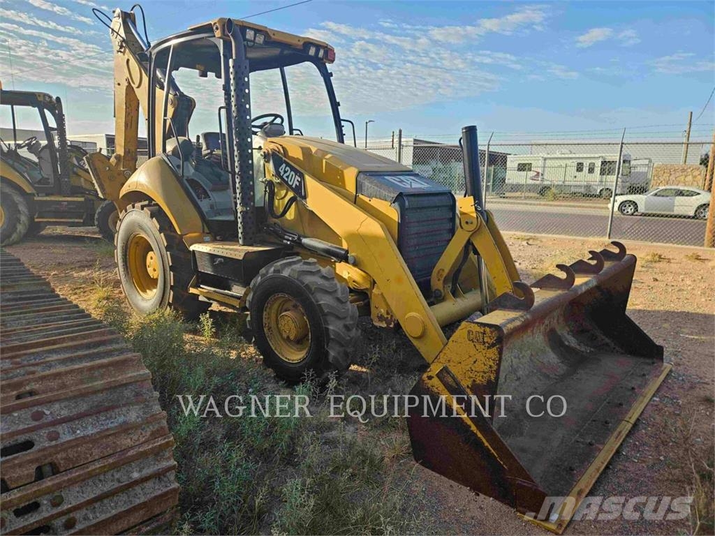 CAT 420FST Rovokopači