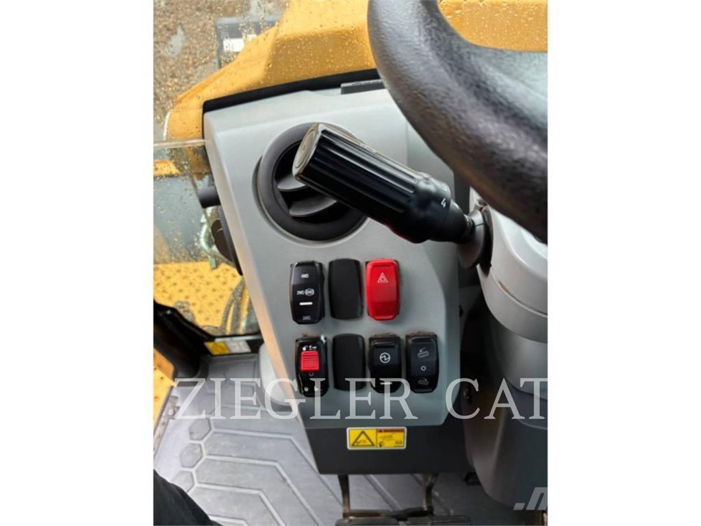 CAT 420XE Baggerlader