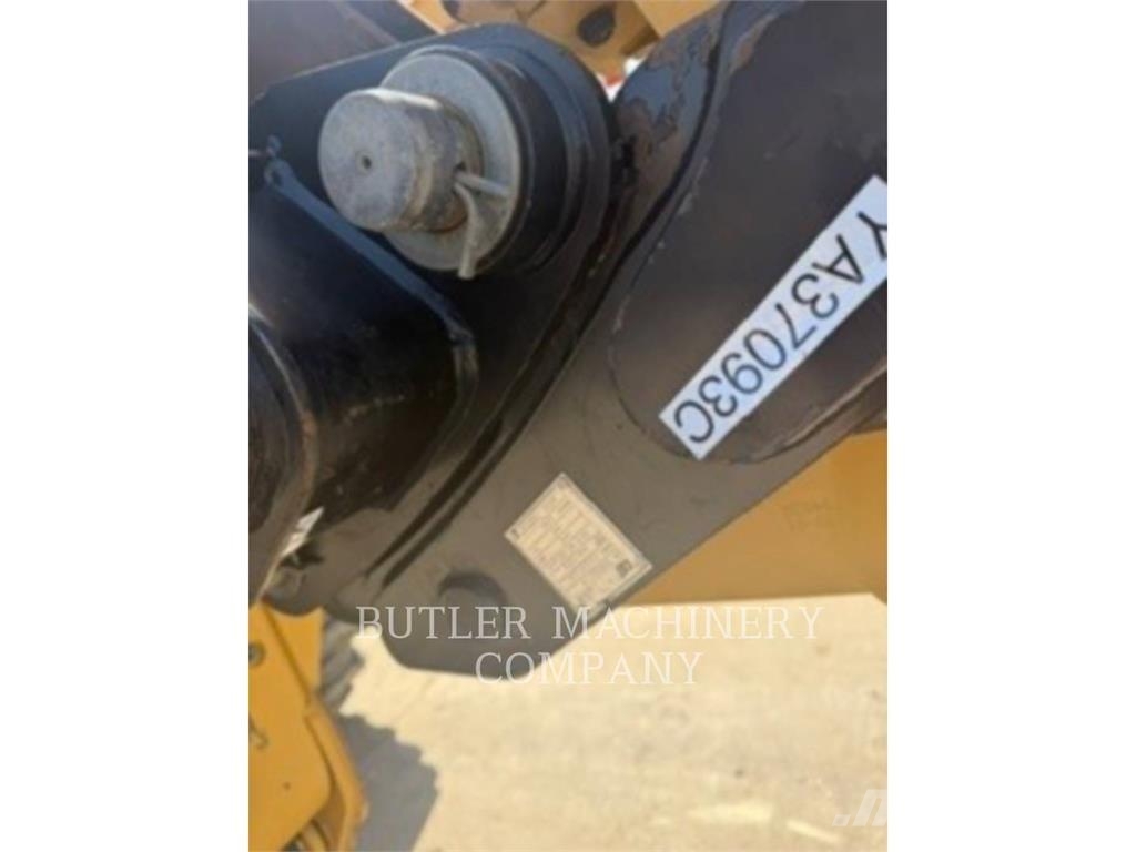 CAT 420XE AUTO لوادر ذات جرافات عكسية