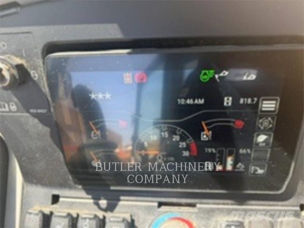 CAT 420XE AUTO لوادر ذات جرافات عكسية
