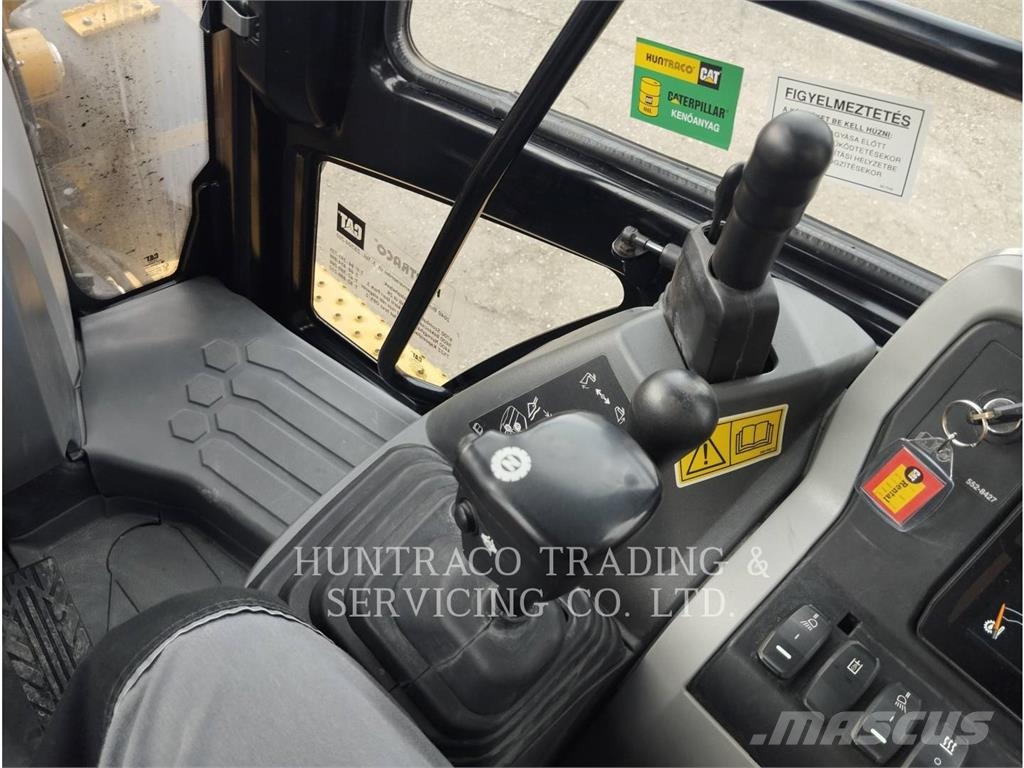 CAT 428-07 Εκσκαφείς Φορτωτές τύπου JCB