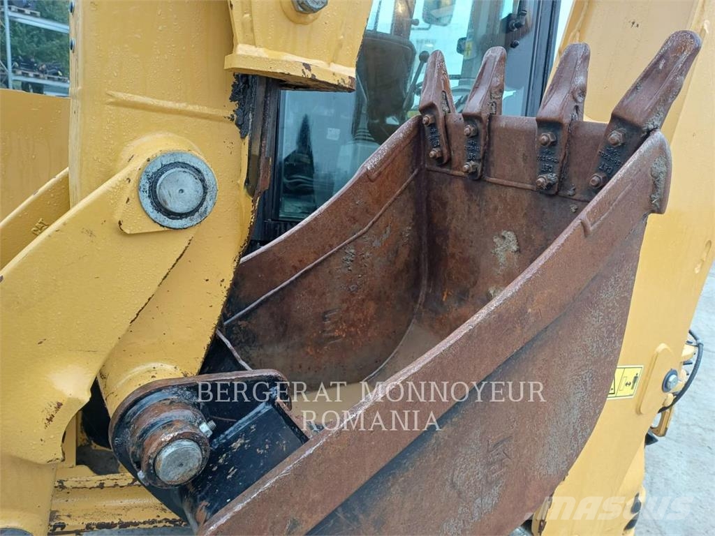 CAT 428-07 لوادر ذات جرافات عكسية