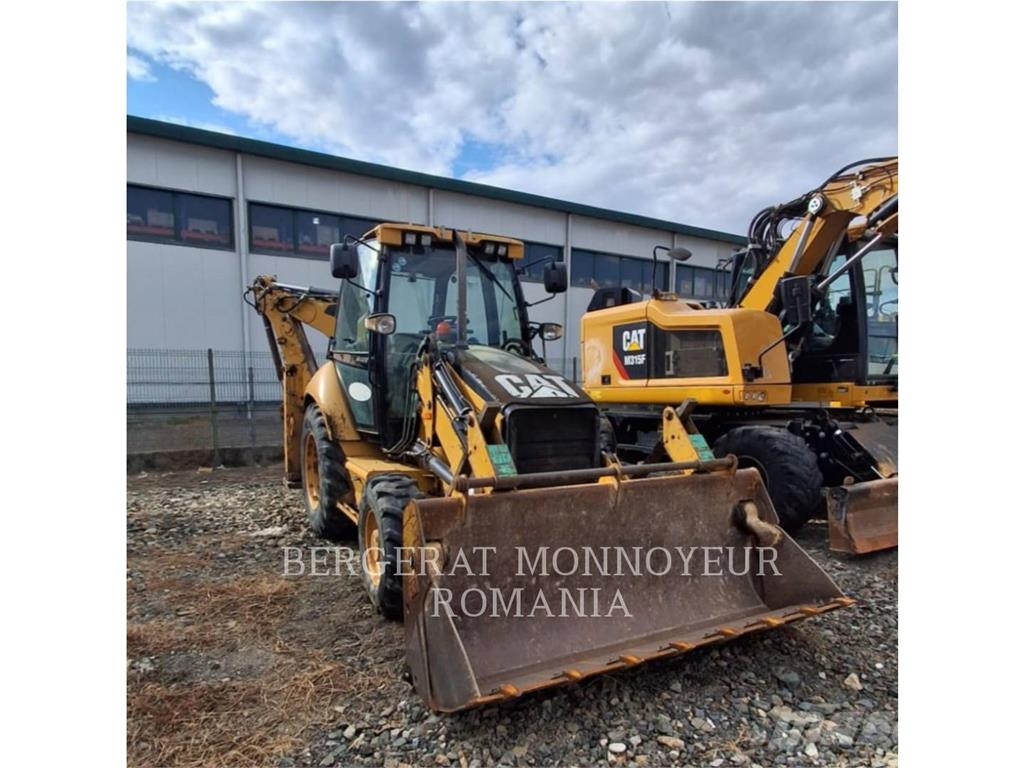 CAT 428E لوادر ذات جرافات عكسية