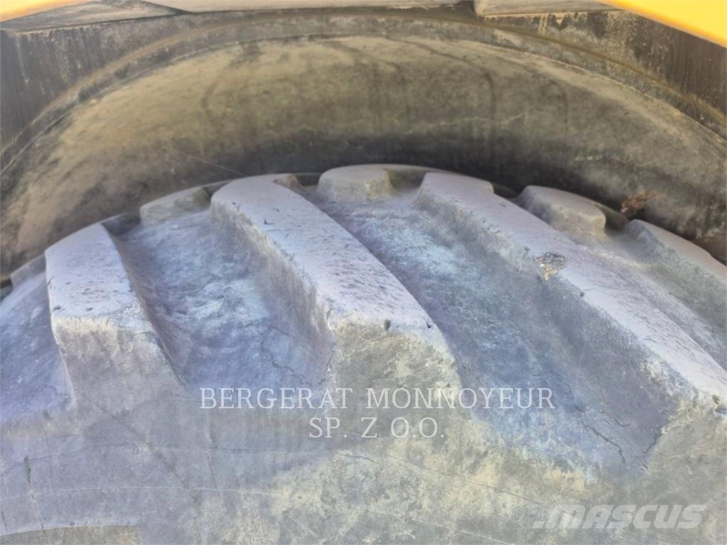 CAT 428F2 Graaf-laadcombinaties