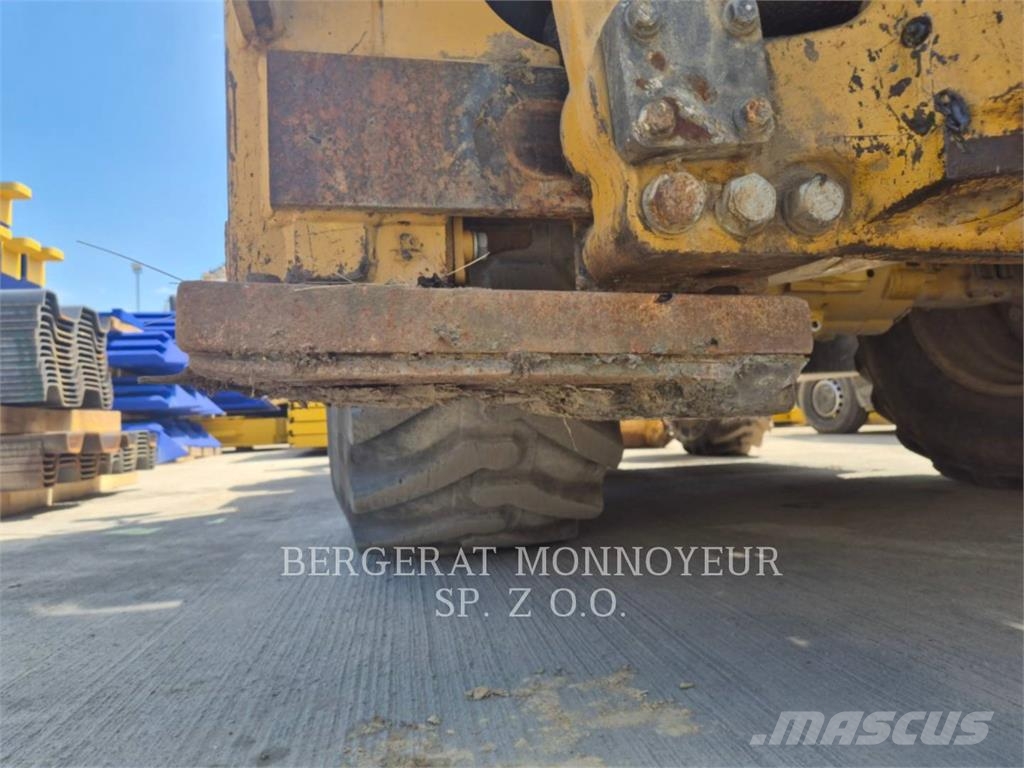 CAT 428F2 Graaf-laadcombinaties