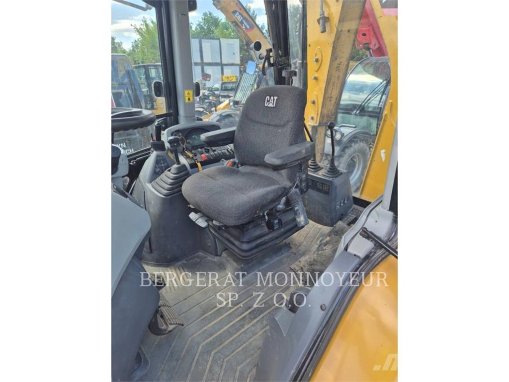 CAT 428F2 Graaf-laadcombinaties