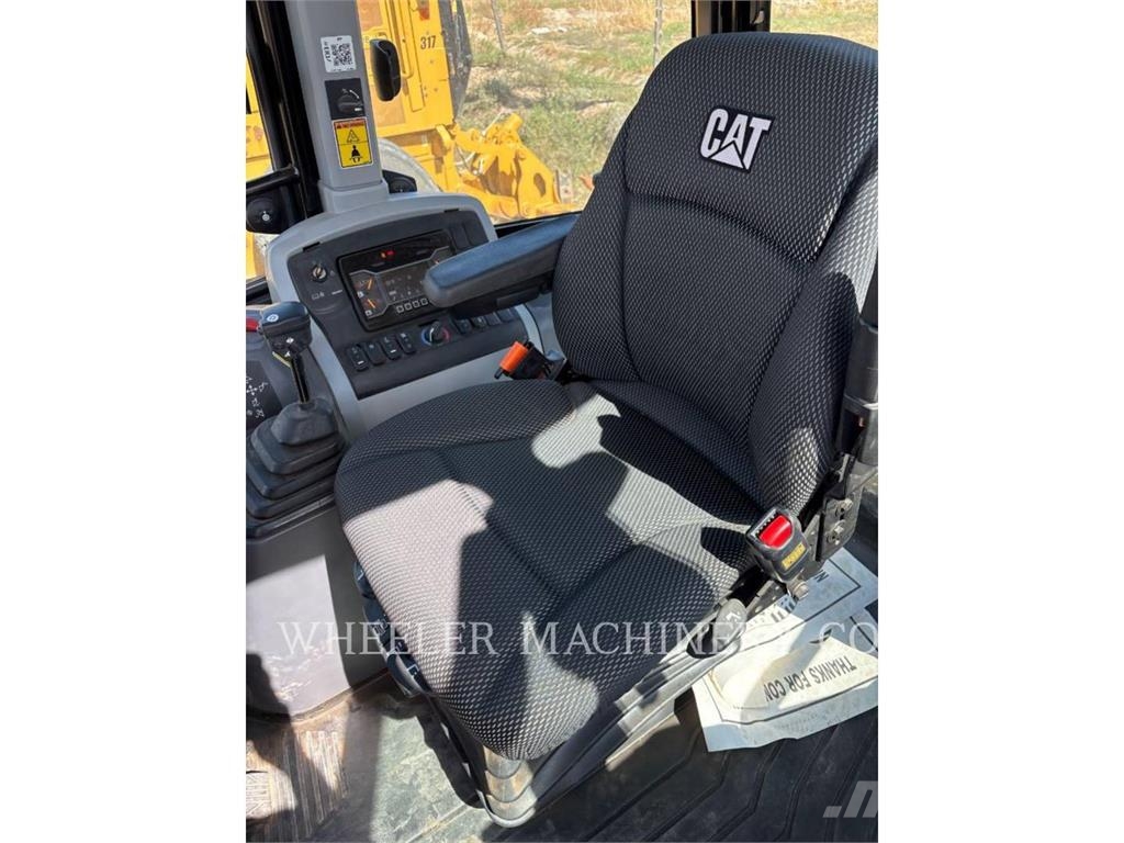 CAT 430 TH Retrocargadoras