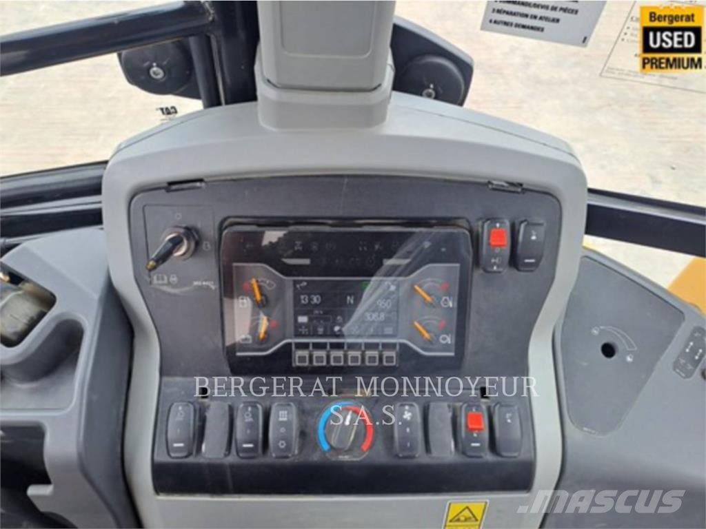 CAT 432 Εκσκαφείς Φορτωτές τύπου JCB