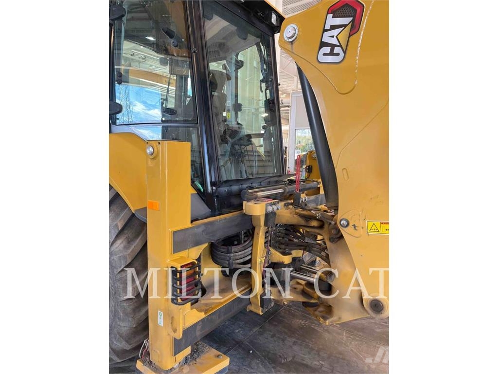 CAT 432 Ekskavatori-iekrāvēji