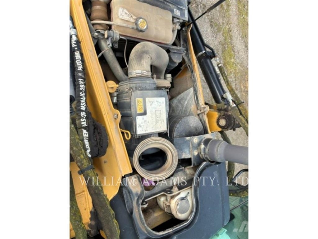 CAT 432E 백호로더
