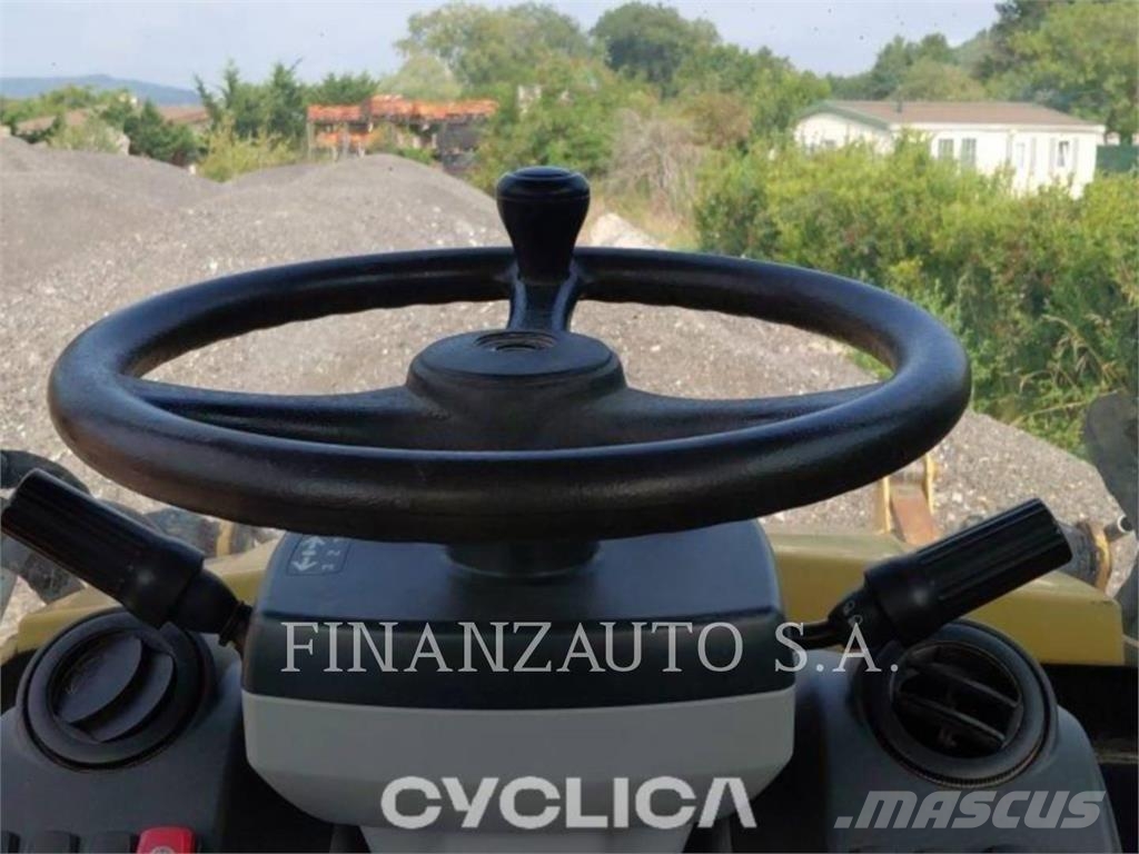CAT 432F Εκσκαφείς Φορτωτές τύπου JCB