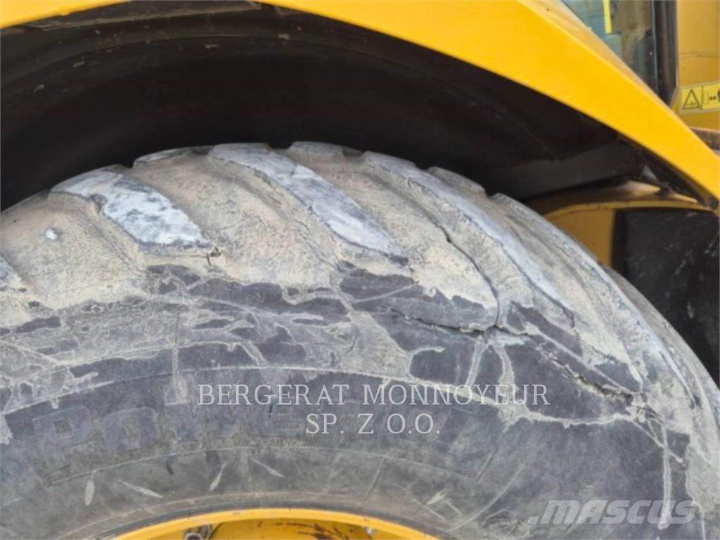 CAT 432F2 Terne