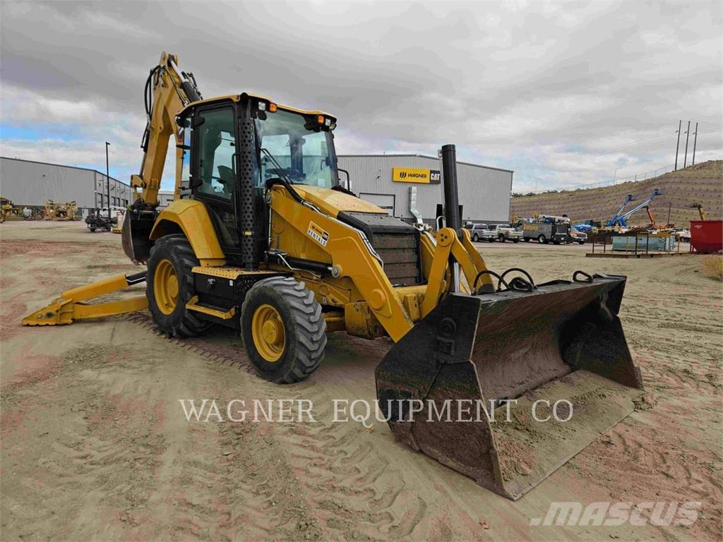 CAT 440 反鏟裝載機