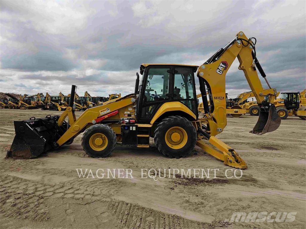 CAT 440 反鏟裝載機