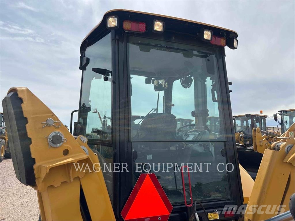 CAT 440 Baggerlader
