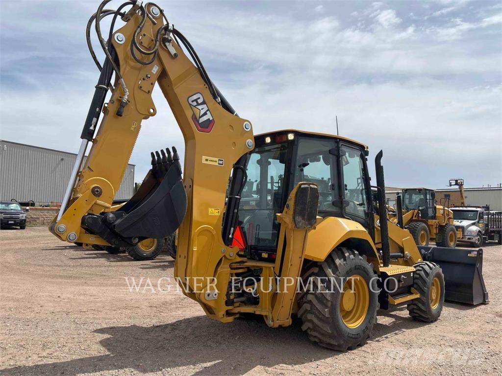 CAT 440 Baggerlader