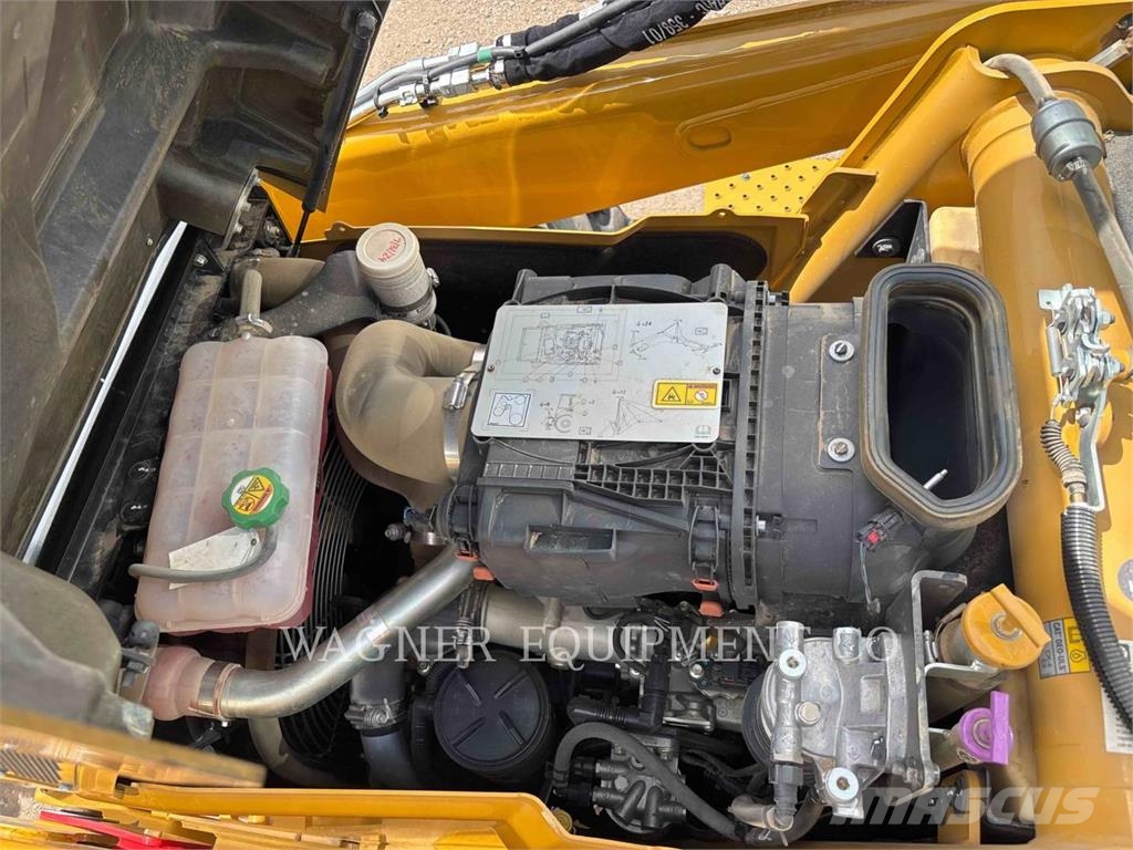 CAT 440 Baggerlader